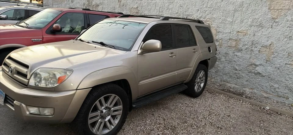 2005 Toyota 4Runner 4th Gen - Image 2 of 5