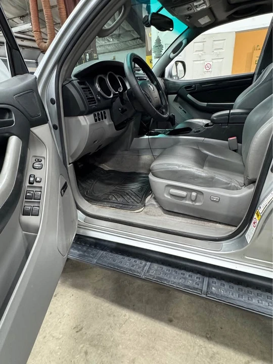 2005 Toyota 4Runner 4th Gen - Image 10 of 14