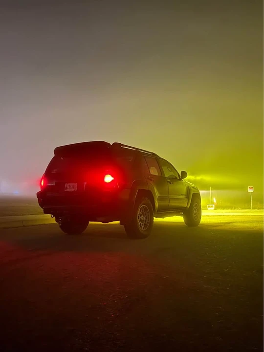 2005 Toyota 4Runner 4th Gen - Image 2 of 8
