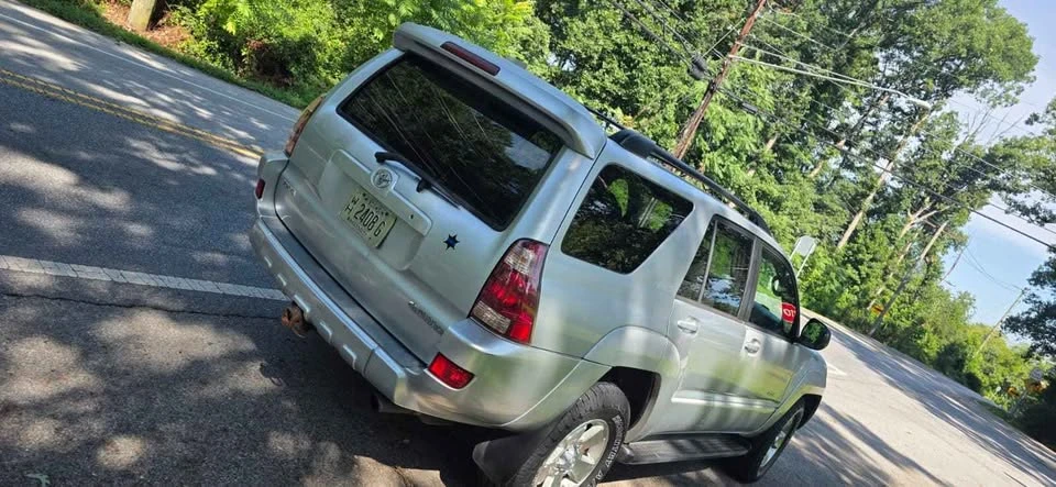 2005 Toyota 4Runner 4th Gen - Image 2 of 10