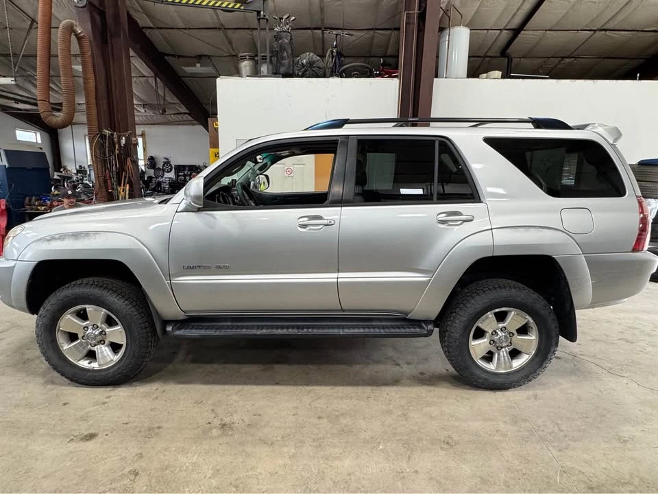 2005 Toyota 4Runner 4th Gen - Image 7 of 14