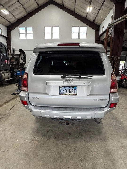 2005 Toyota 4Runner 4th Gen - Image 5 of 14