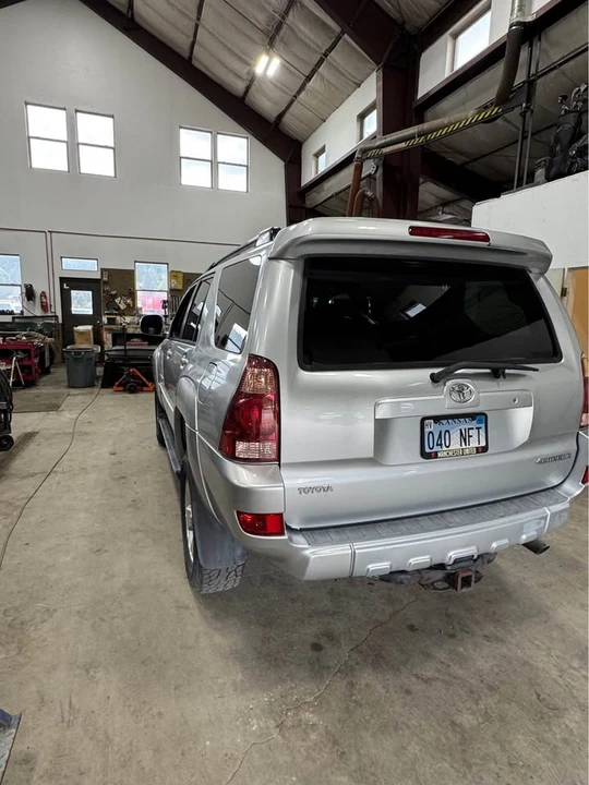 2005 Toyota 4Runner 4th Gen - Image 6 of 14