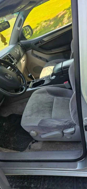 2005 Toyota 4Runner 4th Gen - Image 4 of 10