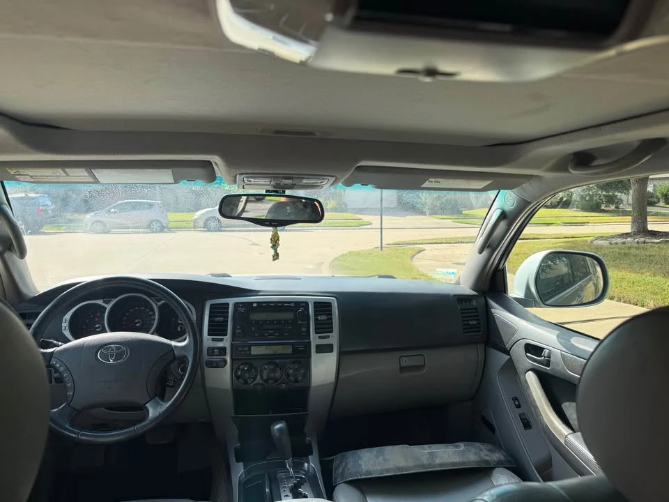 2005 Toyota 4Runner 4th Gen - Image 5 of 10