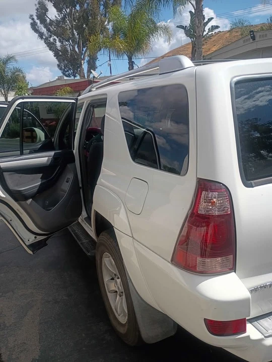 2005 Toyota 4Runner 4th Gen - Image 4 of 18