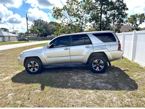 2005 Toyota 4Runner Limited Sport Utility 4D
