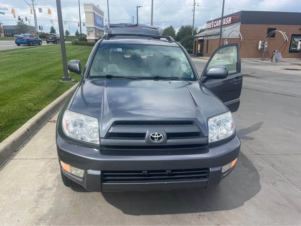 2005 Toyota 4Runner 4th Gen - Image 2 of 10