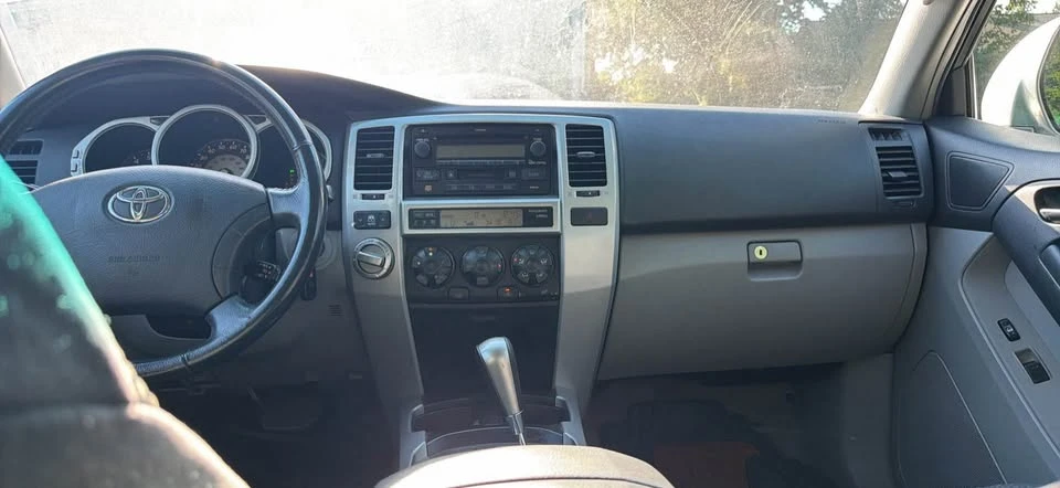 2005 Toyota 4Runner 4th Gen - Image 13 of 14