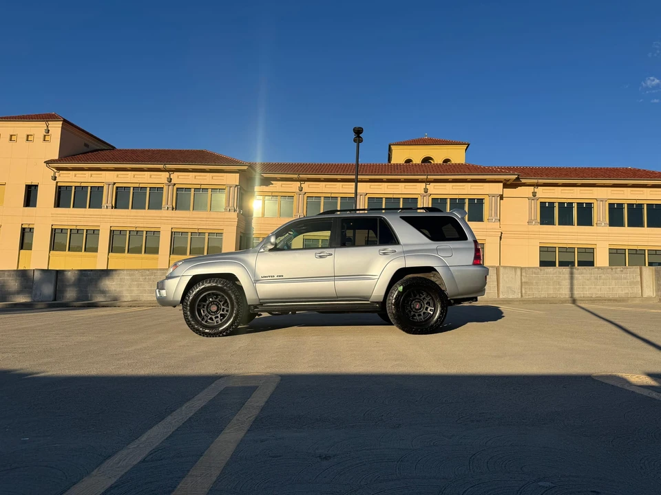 2005 Toyota 4Runner 4th Gen - Image 16 of 31
