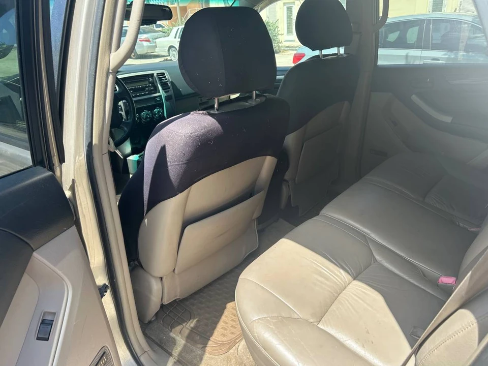2005 Toyota 4Runner 4th Gen - Image 9 of 14