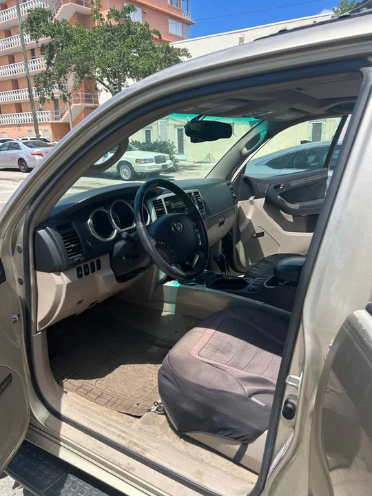 2005 Toyota 4Runner 4th Gen - Image 2 of 14