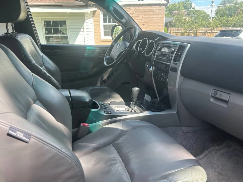 2005 Toyota 4Runner 4th Gen - Image 14 of 17