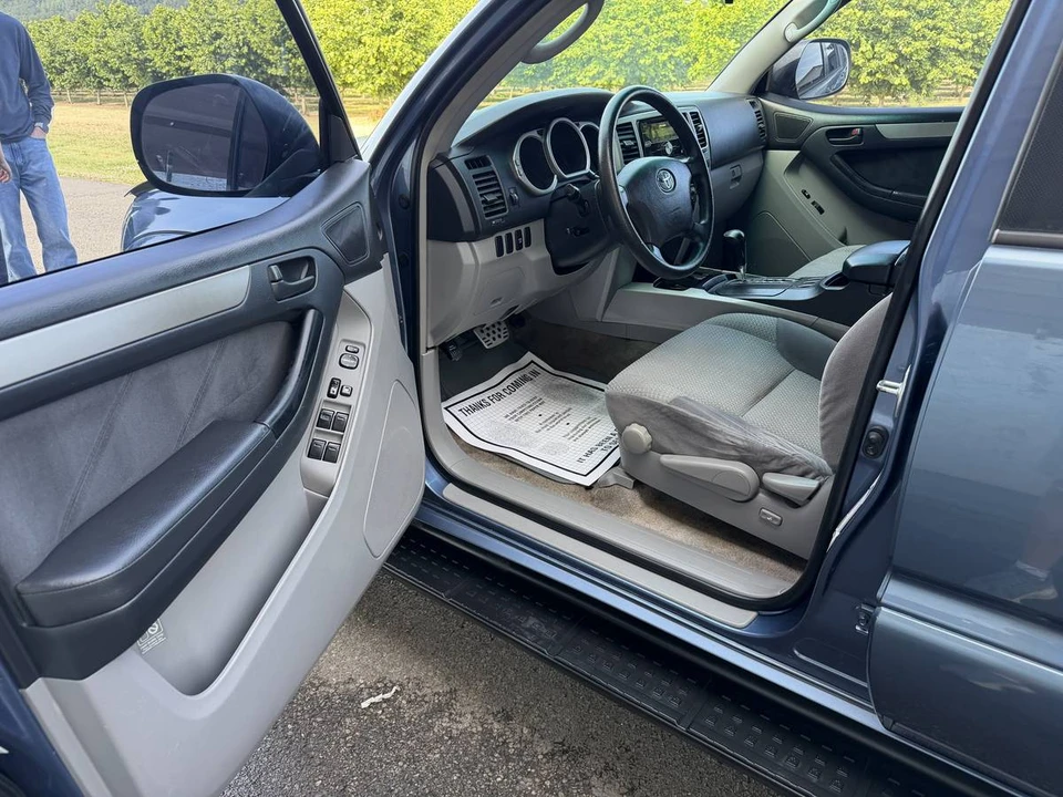2005 Toyota 4Runner 4th Gen - Image 6 of 14