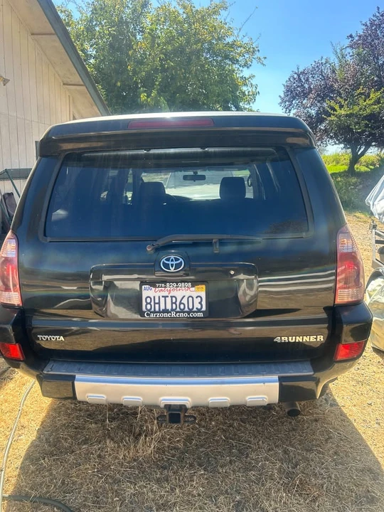 2005 Toyota 4Runner 4th Gen - Image 2 of 4
