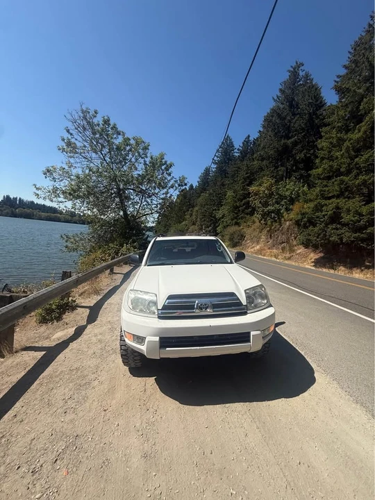 2005 Toyota 4Runner 4th Gen - Image 8 of 12