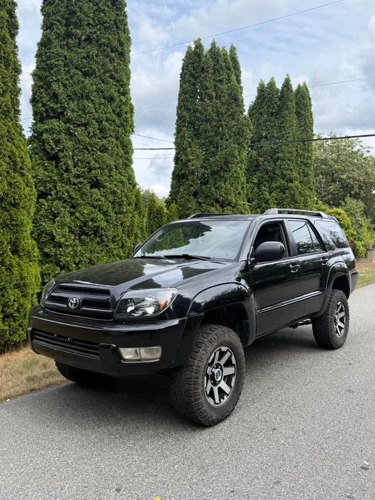 2005 Toyota 4Runner 4th Gen - Image 2 of 17