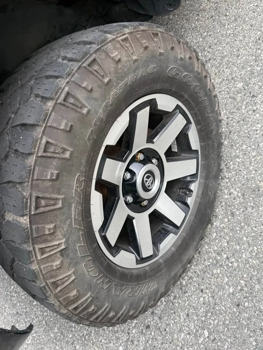 2005 Toyota 4Runner 4th Gen - Image 7 of 17
