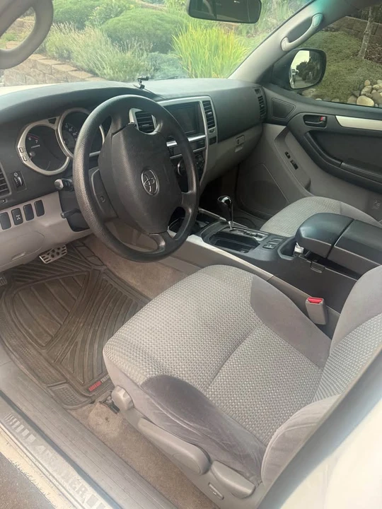 2005 Toyota 4Runner 4th Gen - Image 9 of 12