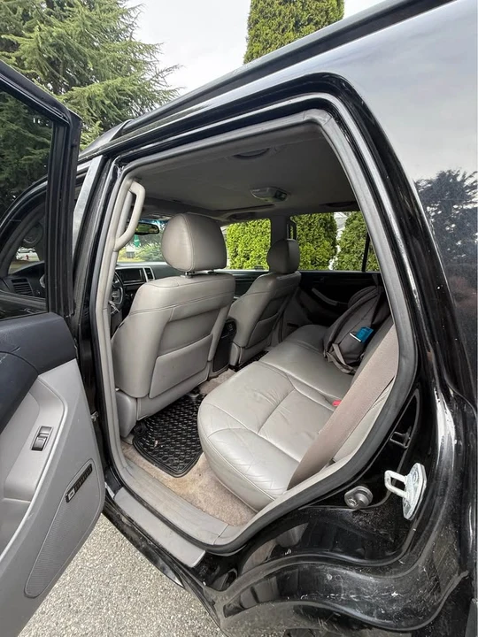 2005 Toyota 4Runner 4th Gen - Image 13 of 17