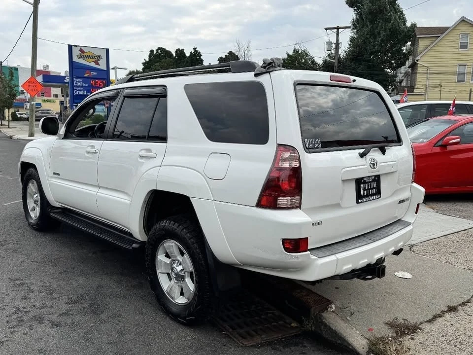 2005 Toyota 4Runner 4th Gen - Image 10 of 20