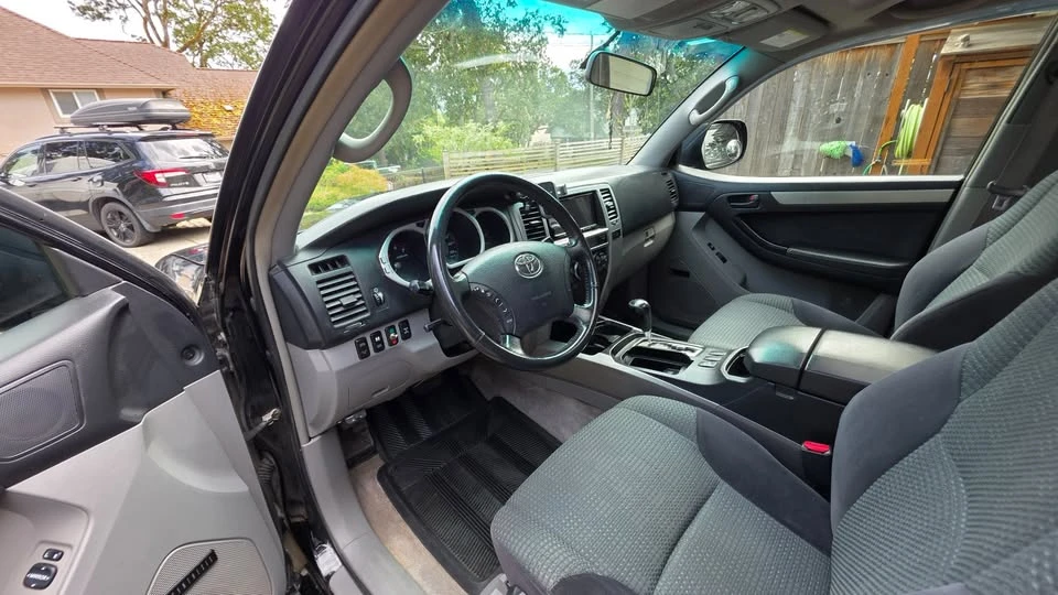 2005 Toyota 4Runner 4th Gen - Image 5 of 7