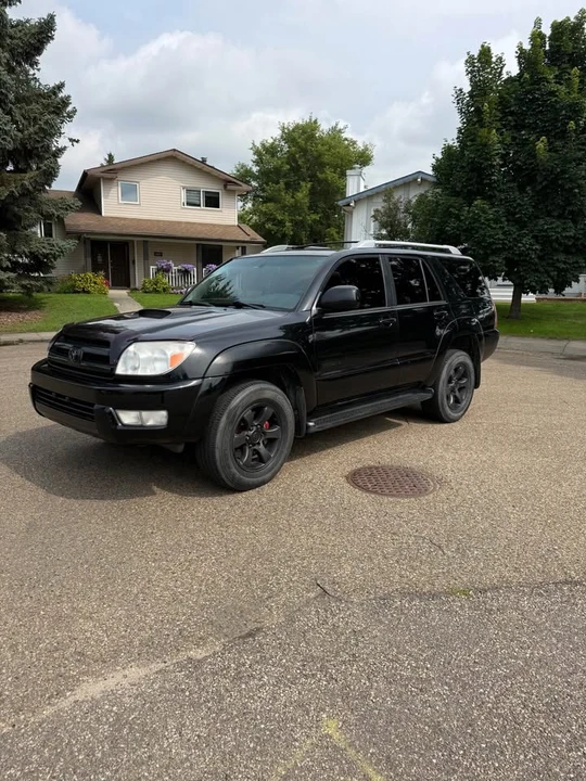 2005 Toyota 4Runner 4th Gen - Image 2 of 11