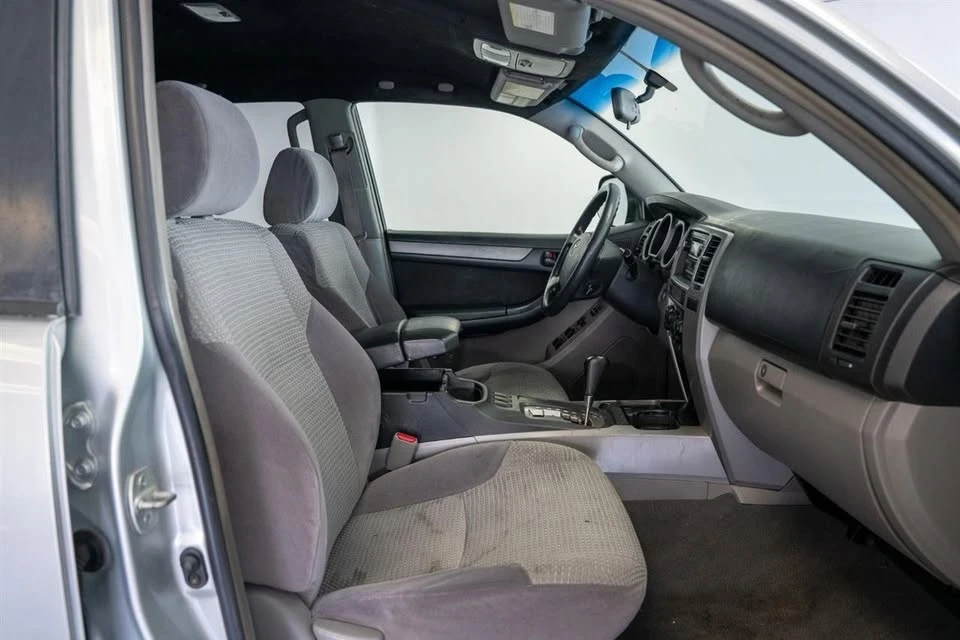 2005 Toyota 4Runner 4th Gen - Image 9 of 15