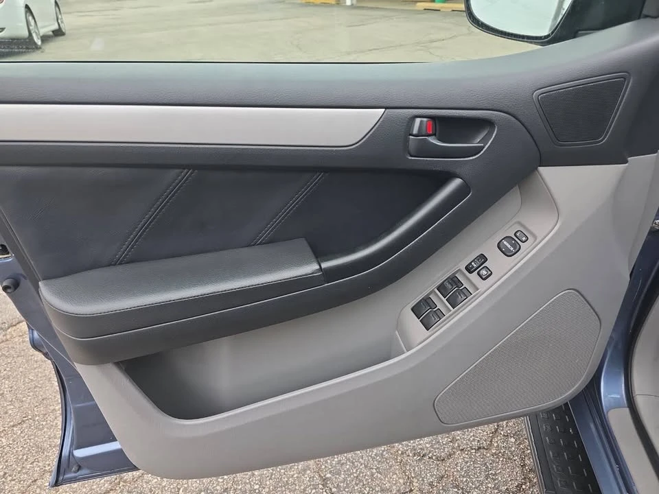 2005 Toyota 4Runner 4th Gen - Image 8 of 20
