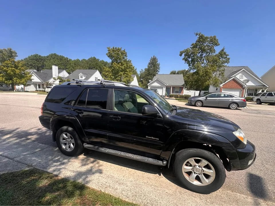2005 Toyota 4Runner 4th Gen - Image 2 of 20