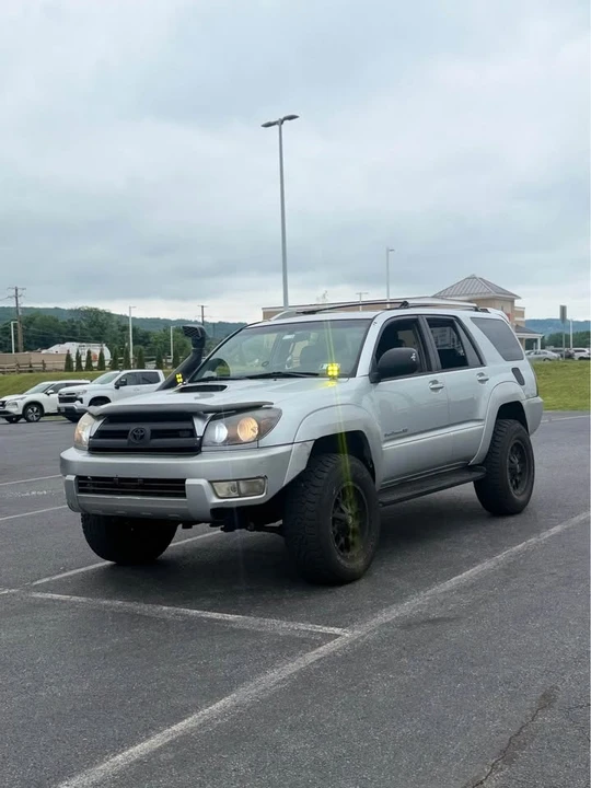 2005 Toyota 4Runner 4th Gen - Image 2 of 20
