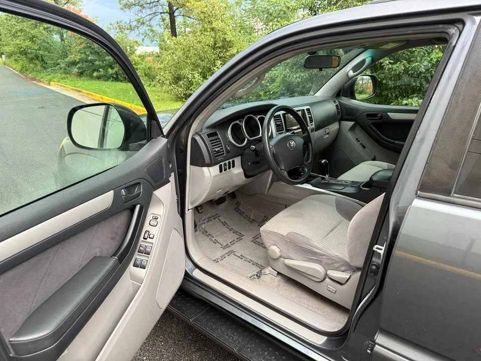 2005 Toyota 4Runner 4th Gen - Image 14 of 20