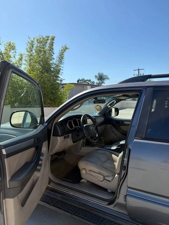 2005 Toyota 4Runner 4th Gen - Image 6 of 8