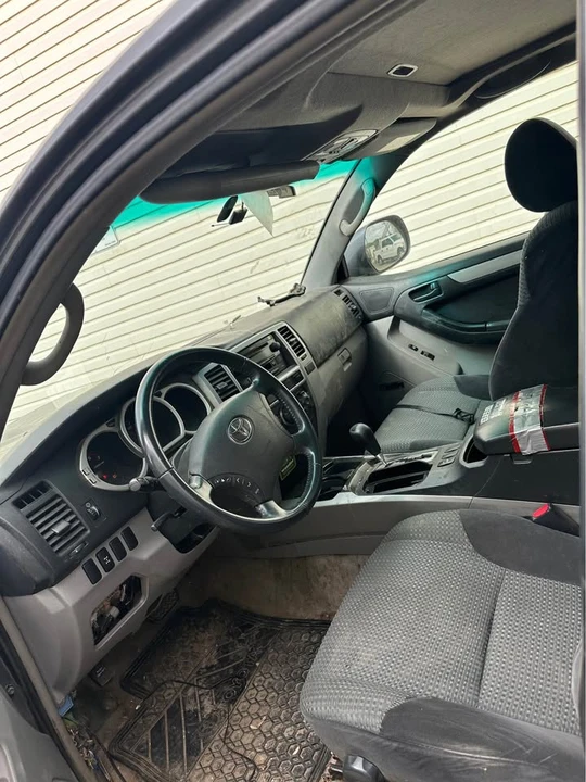 2005 Toyota 4Runner 4th Gen - Image 9 of 13