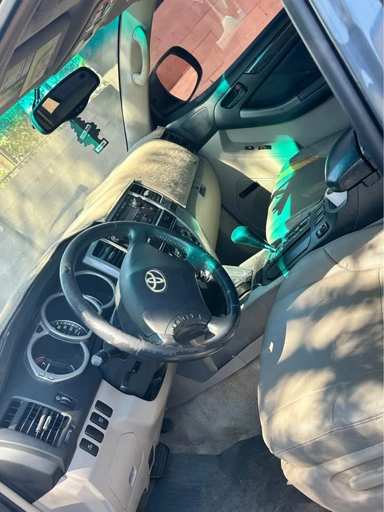 2005 Toyota 4Runner 4th Gen - Image 2 of 5