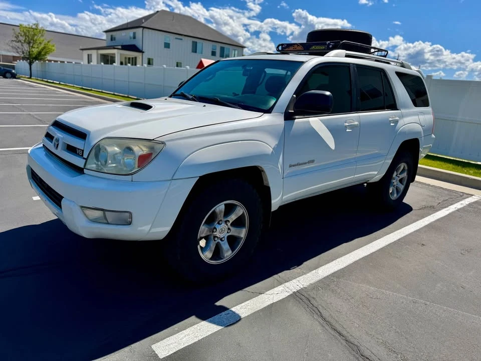 2005 Toyota 4Runner - Image 2 of 6