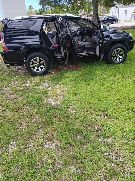 2005 Toyota 4Runner 4th Gen - Image 3 of 20