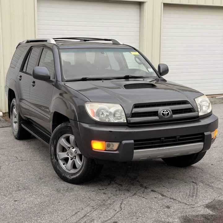2005 Toyota 4Runner 4th Gen - Image 2 of 13