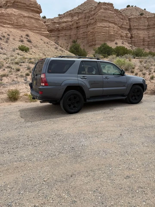 2005 Toyota 4Runner 4th Gen - Image 2 of 14