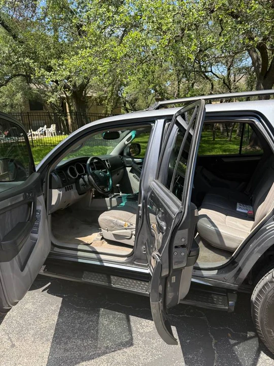 2005 Toyota 4Runner 4th Gen - Image 5 of 13