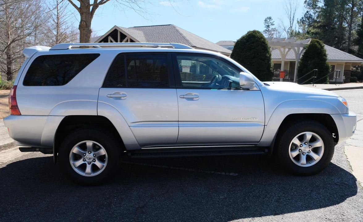 2005 Toyota 4Runner 4th Gen - Image 12 of 22