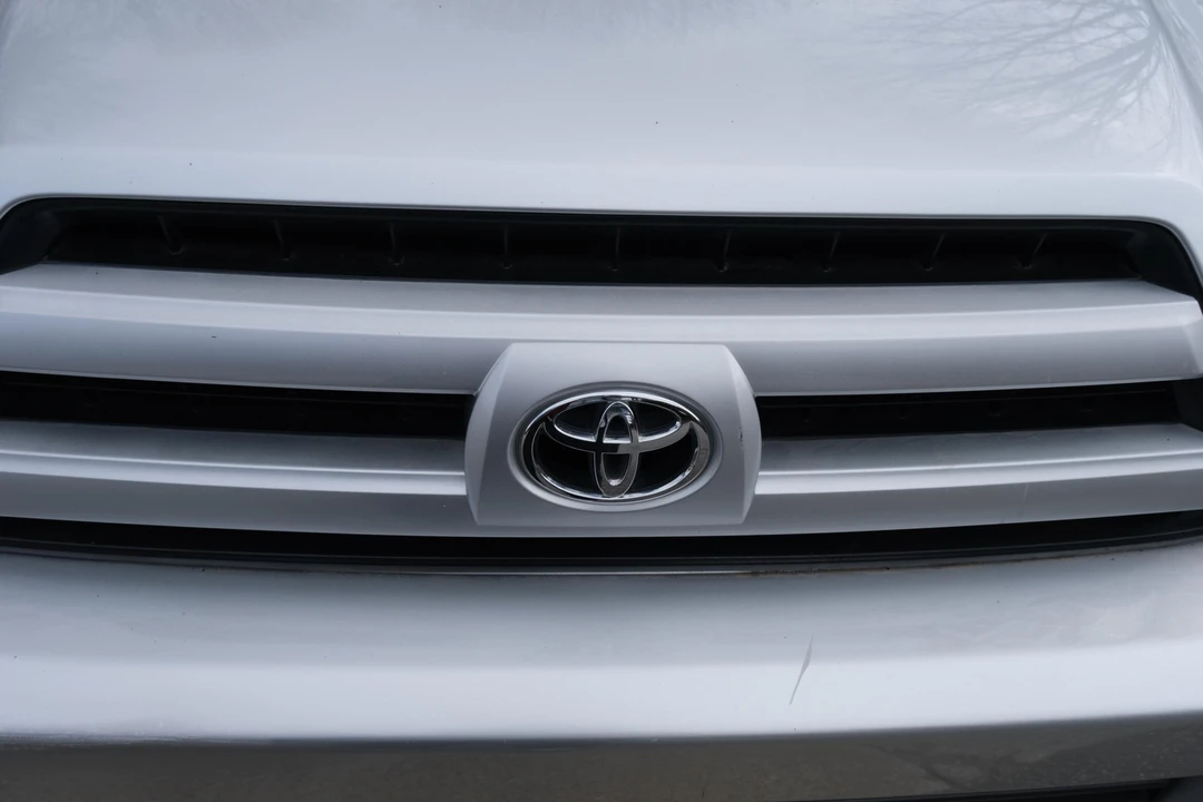 2005 Toyota 4Runner 4th Gen - Image 16 of 22