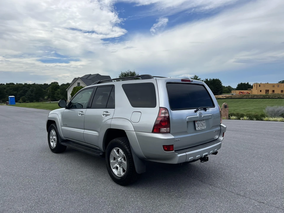 2005 Toyota 4Runner 4th Gen - Image 13 of 31