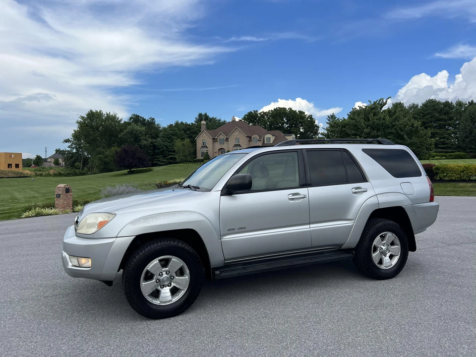 2005 Toyota 4Runner 4th Gen - Image 10 of 31