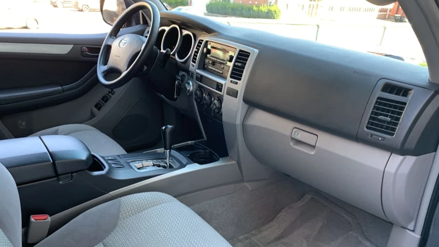 2005 Toyota 4Runner 4th Gen - Image 6 of 9