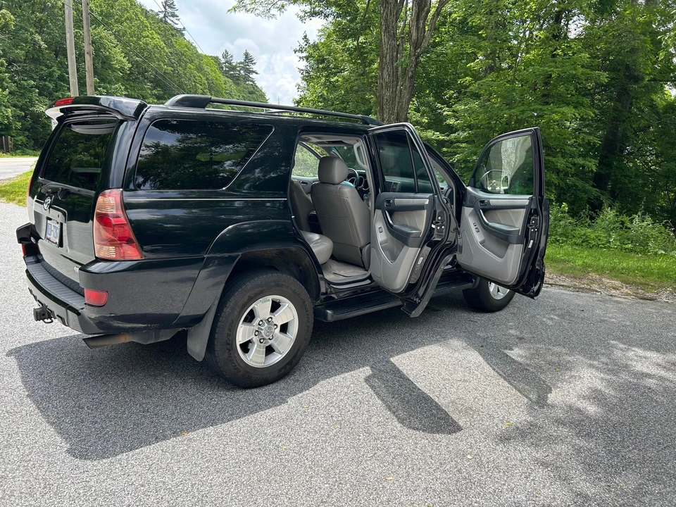 2005 Toyota 4Runner 4th Gen - Image 16 of 31