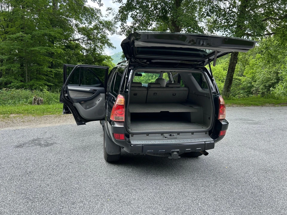 2005 Toyota 4Runner 4th Gen - Image 14 of 31