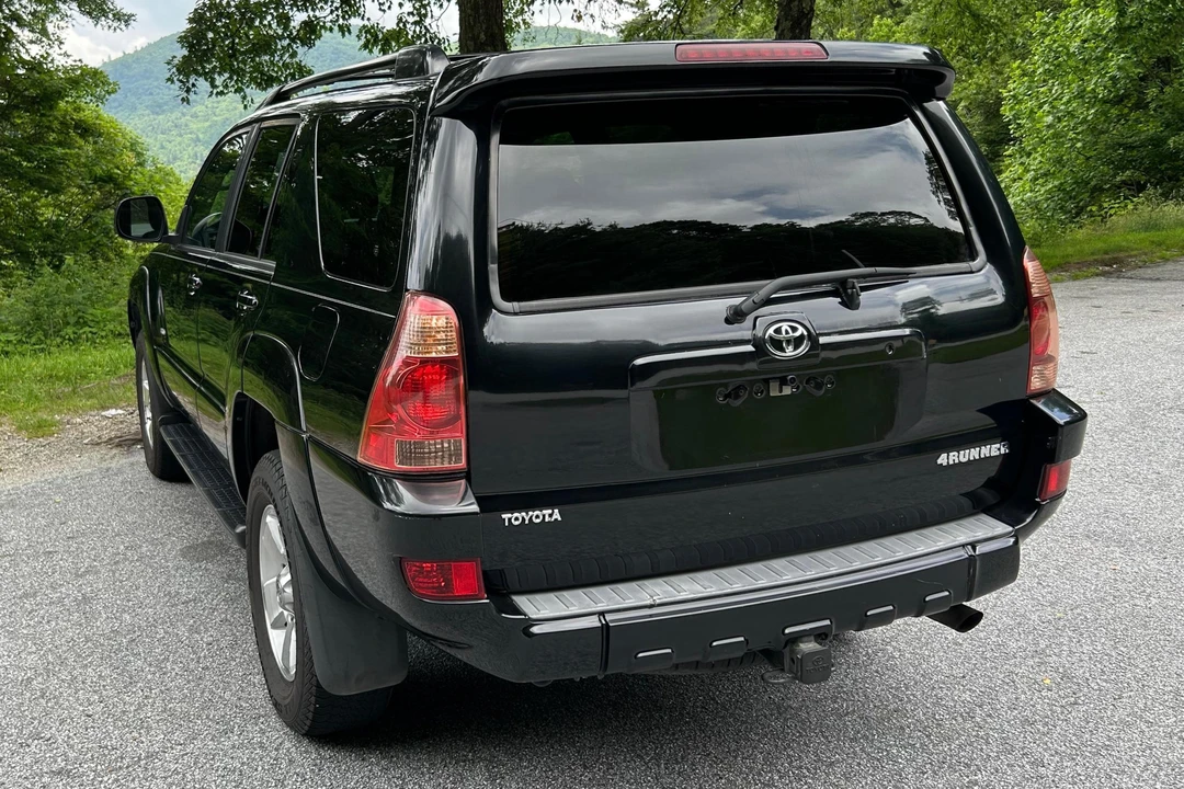 2005 Toyota 4Runner 4th Gen - Image 4 of 31