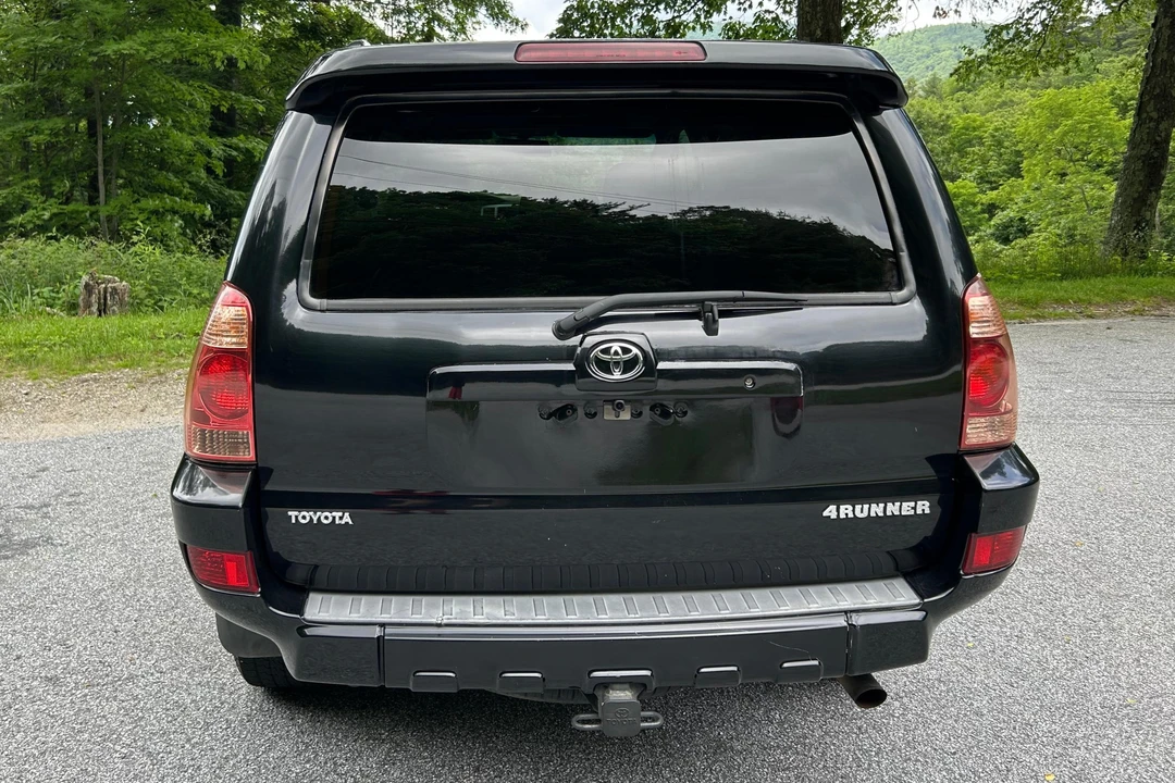 2005 Toyota 4Runner 4th Gen - Image 5 of 31