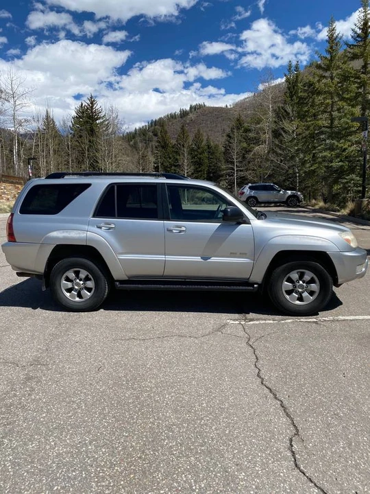 2005 Toyota 4Runner - Image 4 of 7
